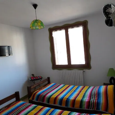 Maison D' Hotes Tranquyl ベッド・アンド・ブレックファスト バルスロネット