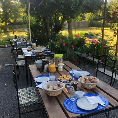 Maison D' Hotes Tranquyl Bed & Breakfast