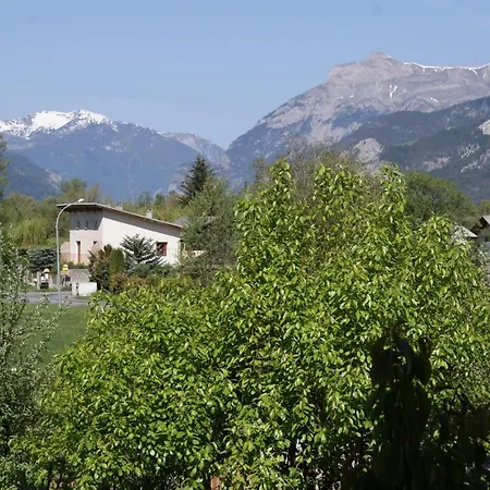 Bed & Breakfast Maison D' Hotes Tranquyl 3*